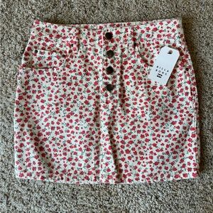 Billabong Floral Print Women's Skirt - Red and Cream